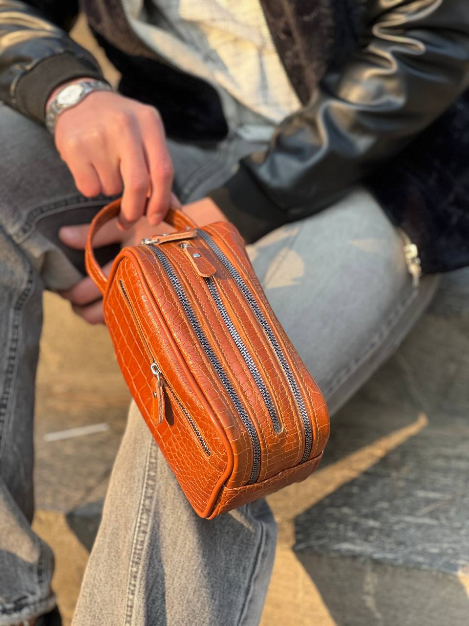 شوزبگ تمام چرم آروند مدل AR_06